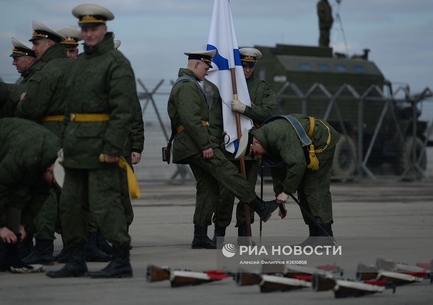 Совместная тренировка пеших и механизированных колонн к Параду Победы