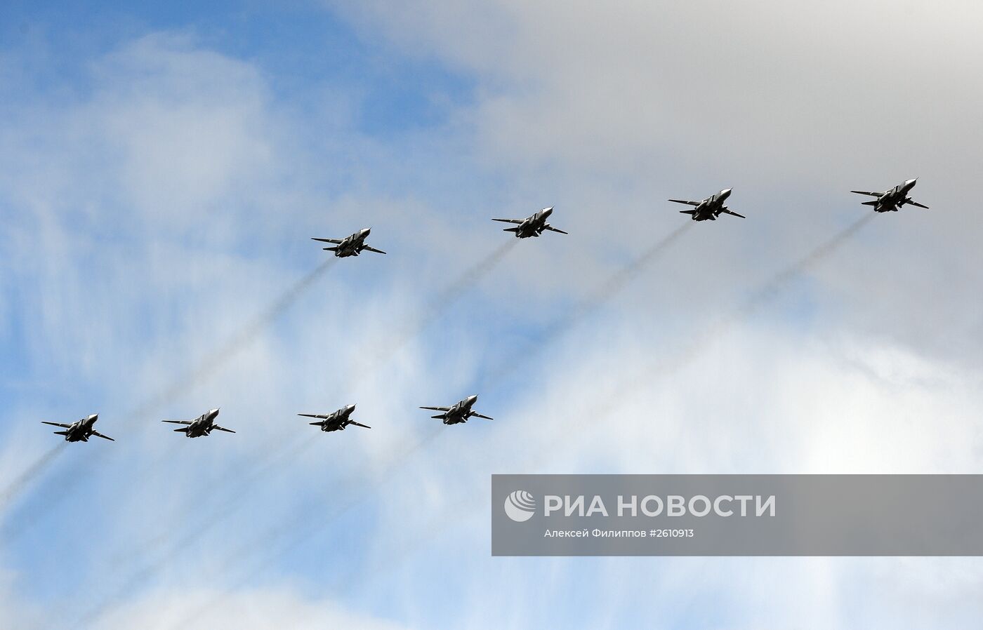 Совместная тренировка пеших и механизированных колонн к Параду Победы