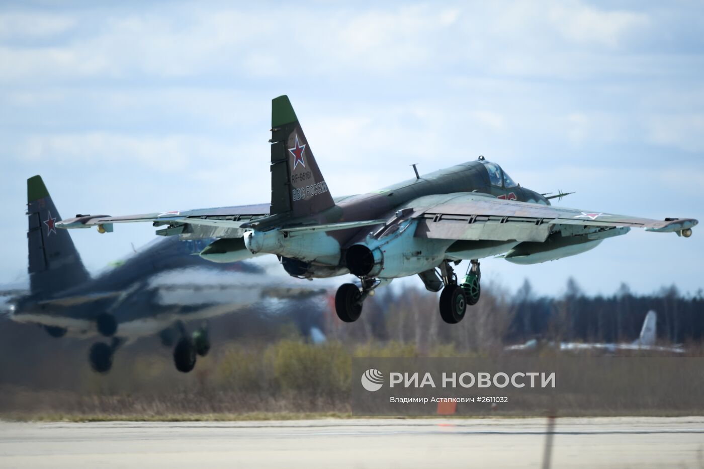 Подготовка воздушной части военного парада в честь 70-й годовщины Победы в ВОВ