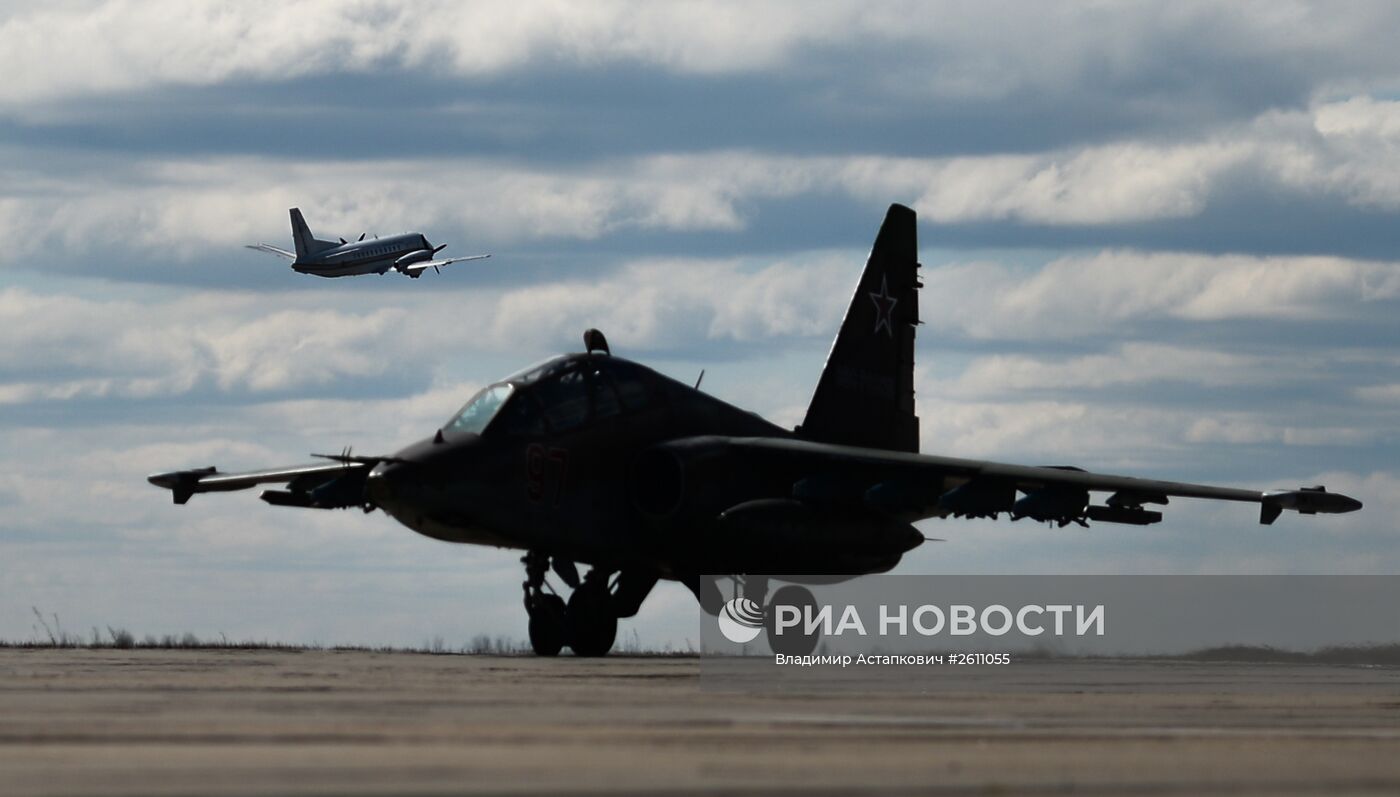 Подготовка воздушной части военного парада в честь 70-й годовщины Победы в ВОВ