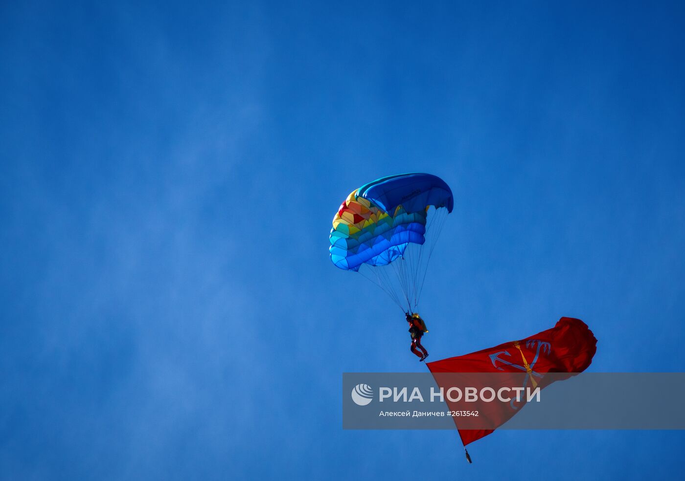 Акция "Военная служба по контракту — твой выбор!" в Санкт-Петербурге