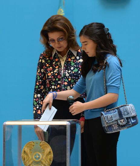 Внеочередные президентские выборы в Республике Казахстан