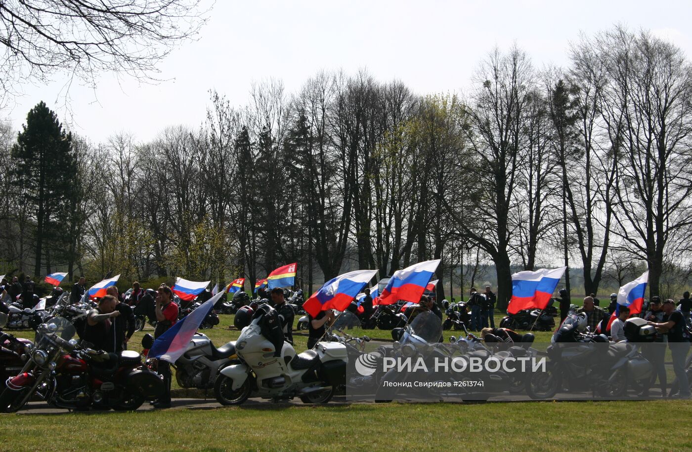 Калининградские байкеры почтили память советских воинов в Польше