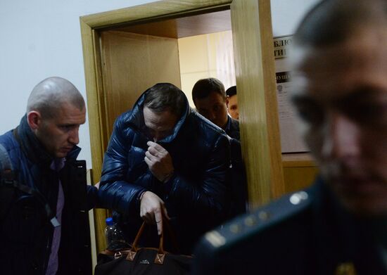 Рассмотрение вопроса об аресте бывшего министра сельского хозяйства Сахалина Николая Борисова по делу о взяточничестве