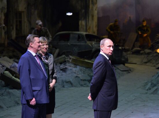 Рабочая поездка президента России В.Путина в Северо-Западный федеральный округ