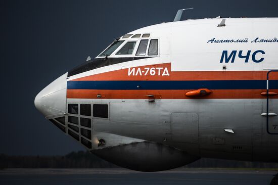 Самолеты МЧС РФ эвакуировали граждан России и других государств из Непала
