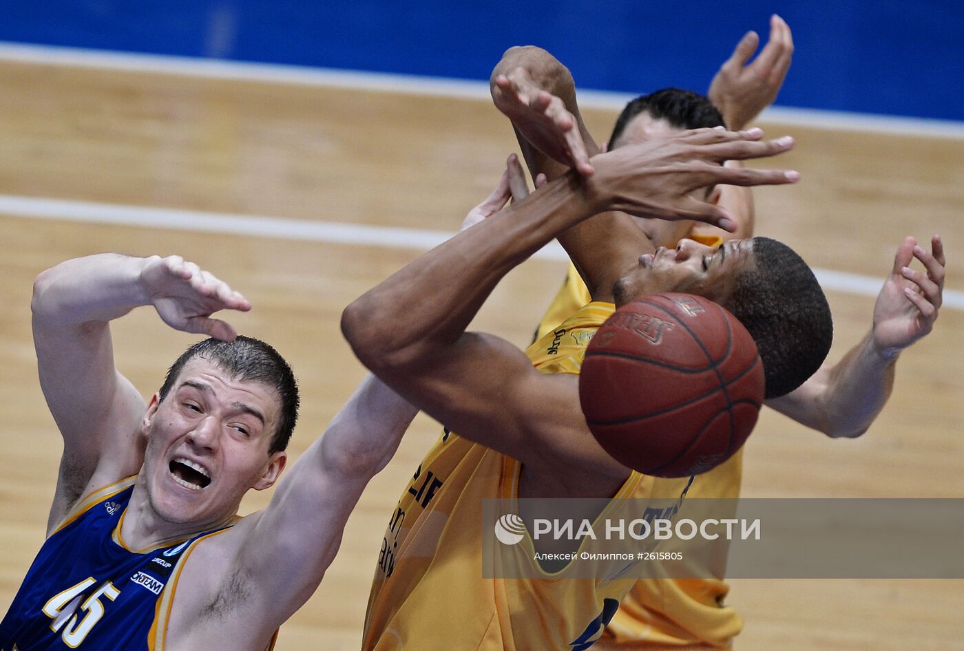 Баскетбол. Кубок Европы. Матч "Химки" - "Гран Канариа"