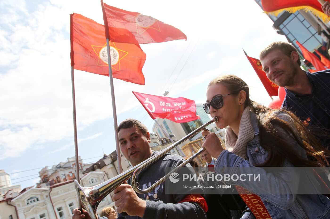 Первомайские шествия в регионах России