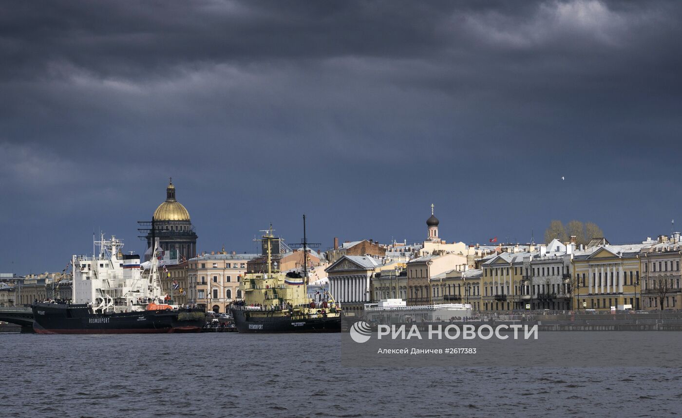 Фестиваль ледоколов в Санкт-Петербурге