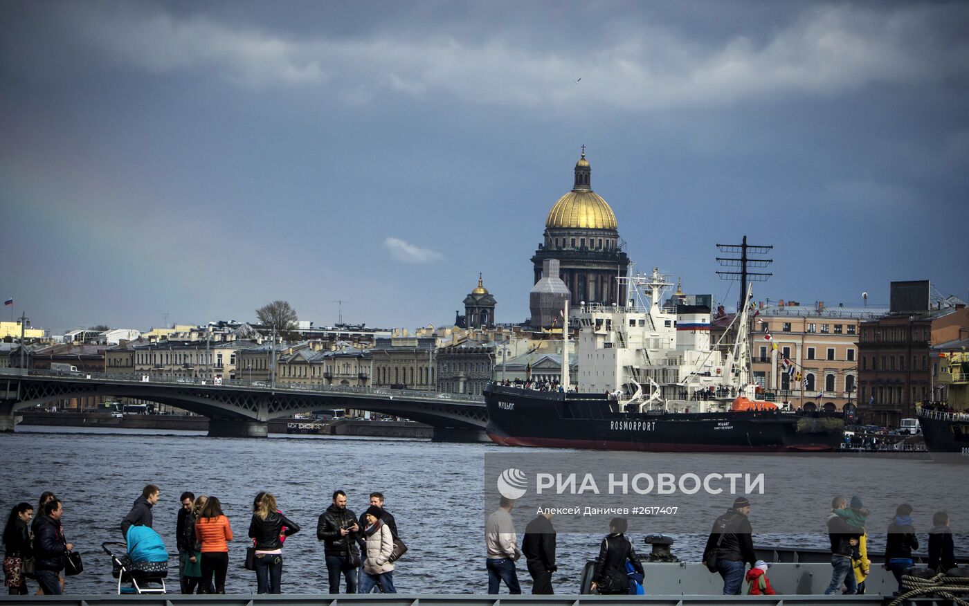 Фестиваль ледоколов в Санкт-Петербурге