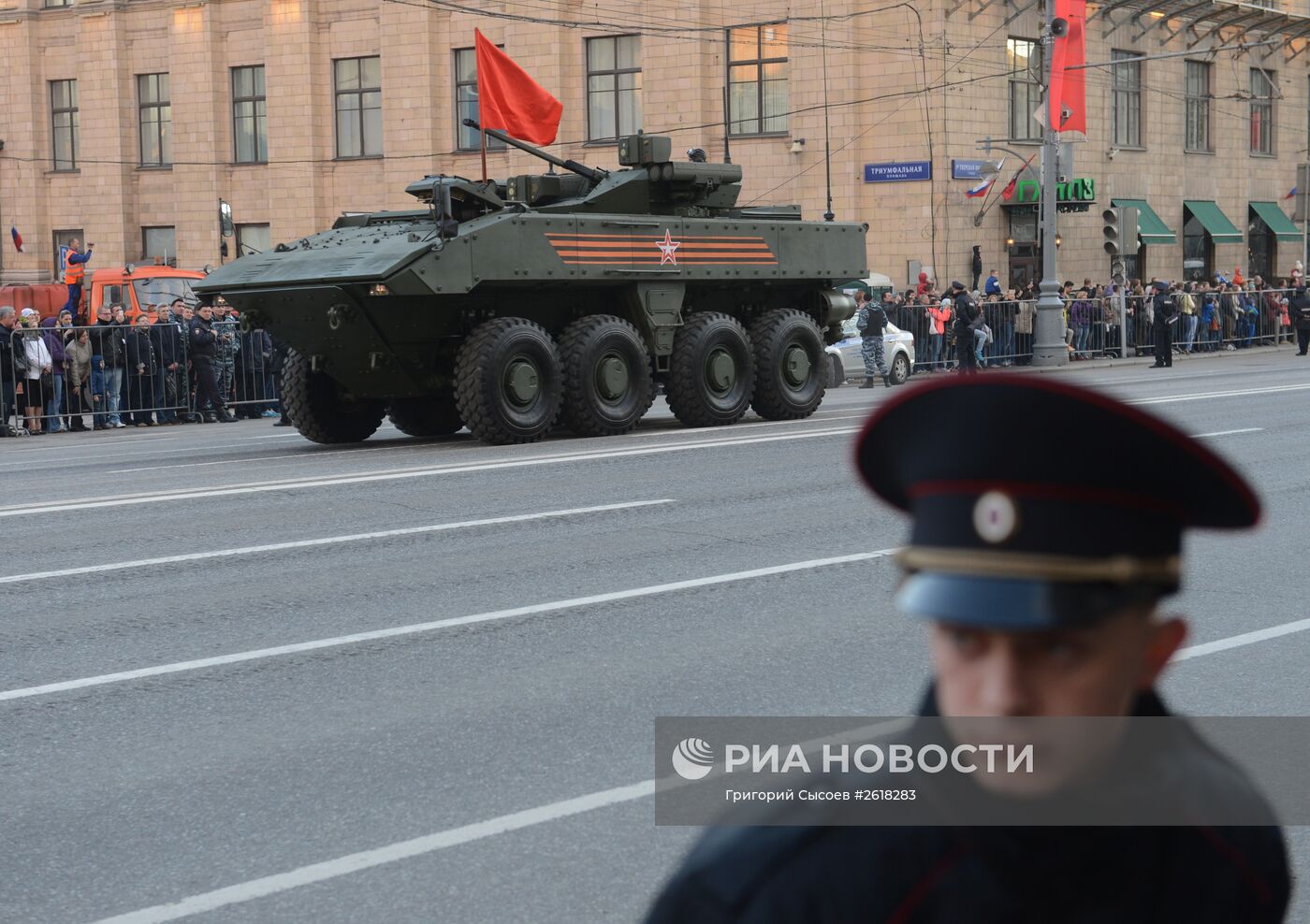 Репетиция военного парада в Москве в ознаменование 70-летия Победы в Великой Отечественной войне 1941-1945 годов