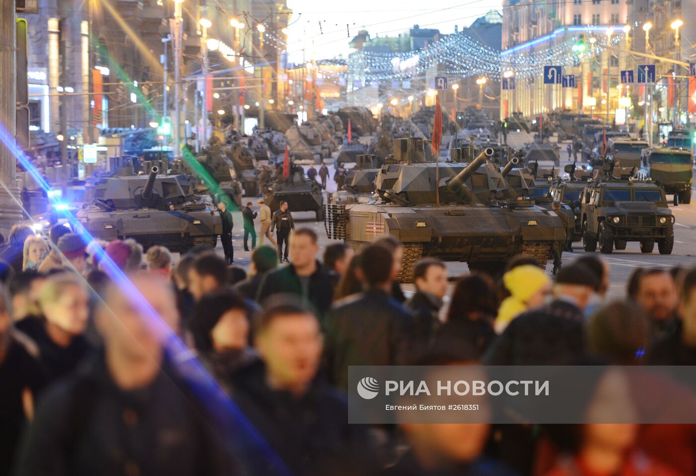 Репетиция военного парада в Москве в ознаменование 70-летия Победы в Великой Отечественной войне 1941-1945 годов