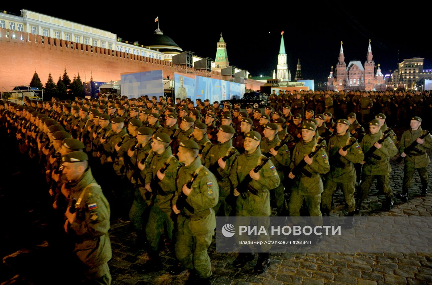 Репетиция военного парада в Москве в ознаменование 70-летия Победы в Великой Отечественной войне 1941-1945 годов