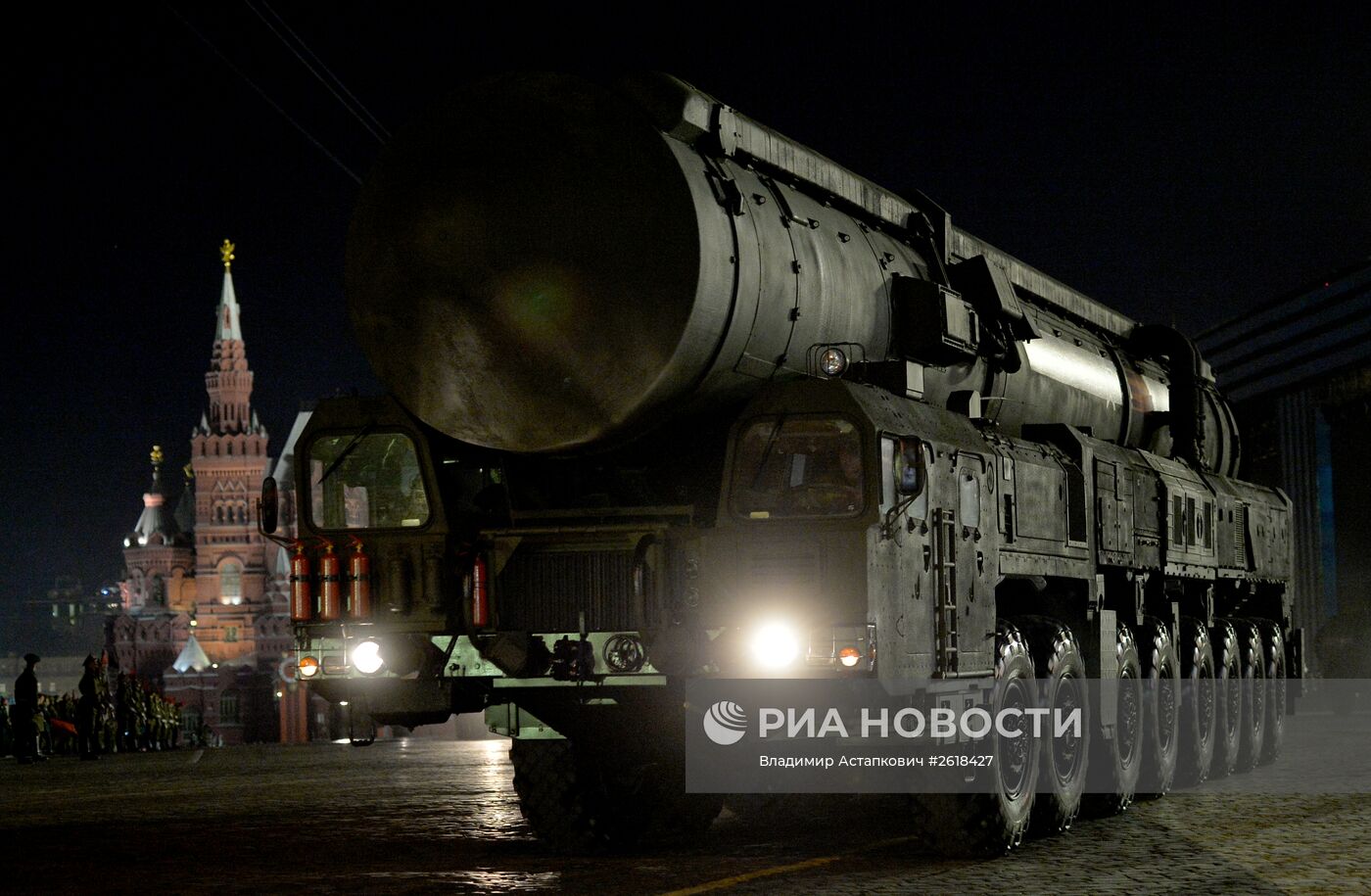 Репетиция военного парада в Москве в ознаменование 70-летия Победы в Великой Отечественной войне 1941-1945 годов