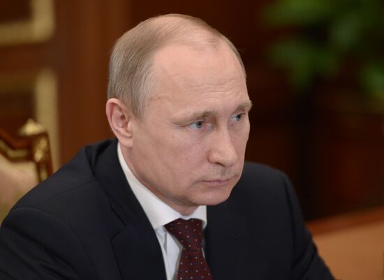 Президент РФ В.Путин провел рабочую встречу с главой Росатома С.Кириенко