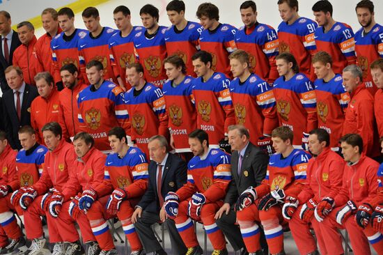 Официальное фотографирование сборной России по хоккею для IIHF