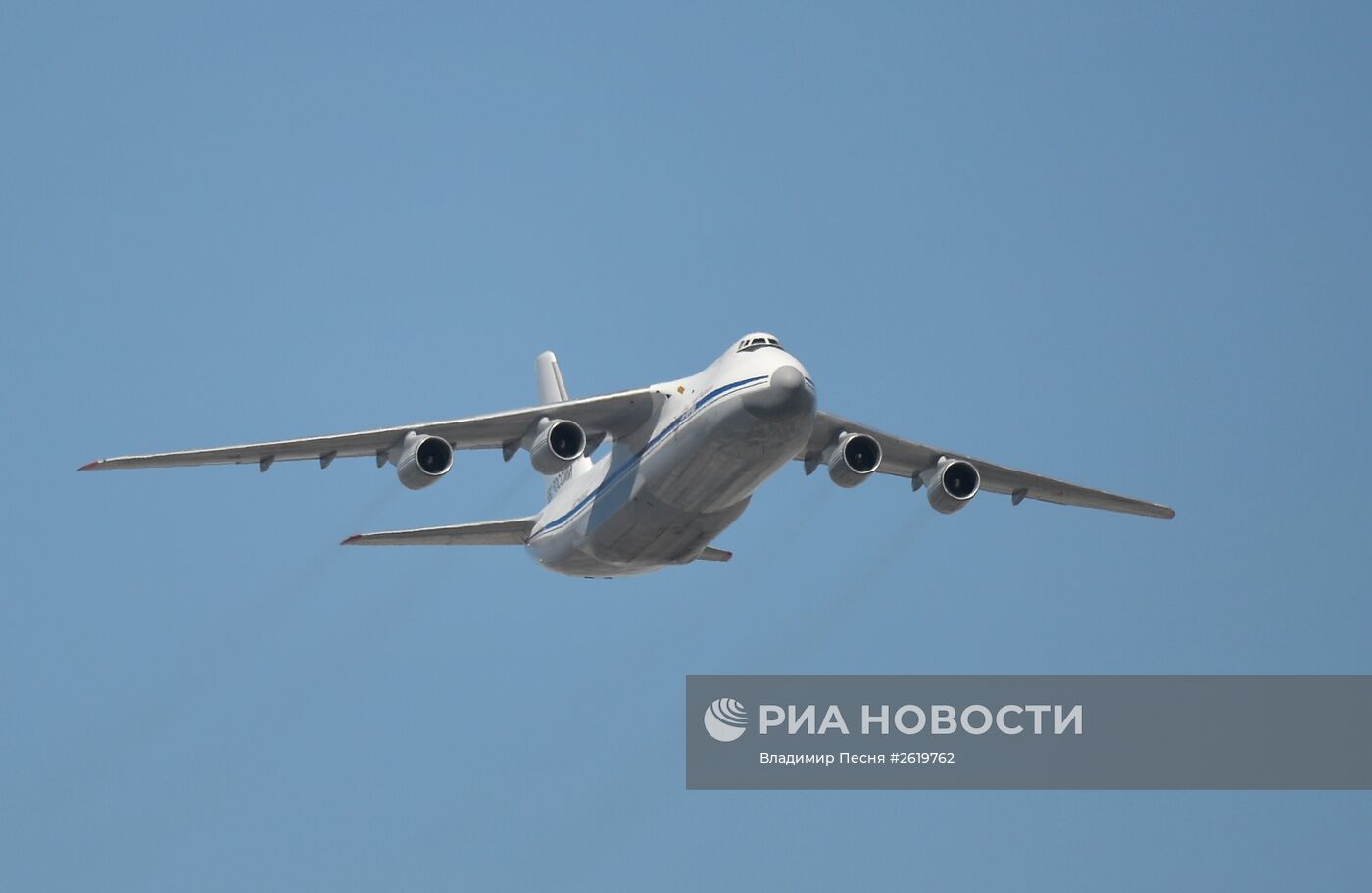 Генеральная репетиция военного парада в ознаменование 70-летия Победы в Великой Отечественной войне 1941-1945 годов