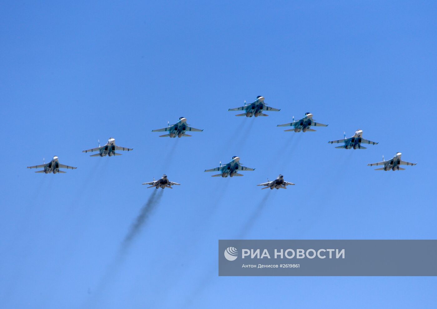 Генеральная репетиция военного парада в ознаменование 70-летия Победы в Великой Отечественной войне 1941-1945 годов