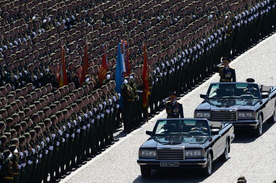 Генеральная репетиция военного парада в ознаменование 70-летия Победы в Великой Отечественной войне 1941-1945 годов