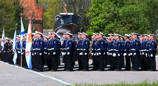 Репетиция парада Победы в Балтийске