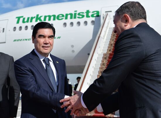 Прилет президента Туркменистана Гурбангулы Бердымухамедова в Москву