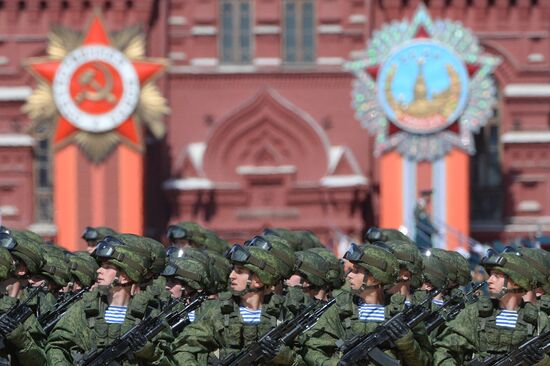 Военный парад в ознаменование 70-летия Победы в Великой Отечественной войне 1941-1945 годов