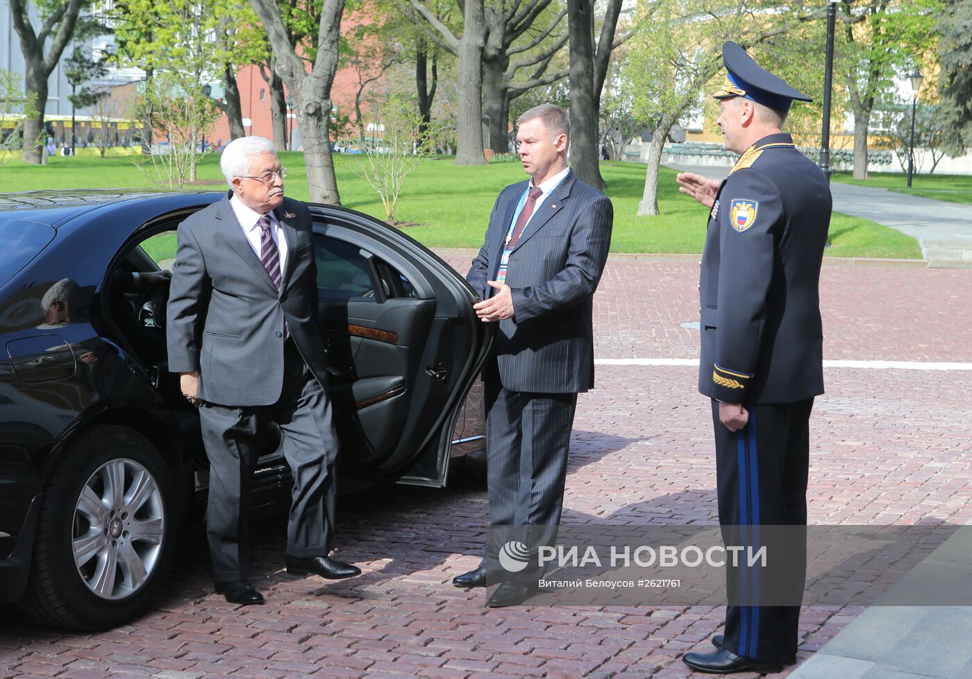 Встреча глав иностранных делегаций и почетных гостей комендантом Кремля С.Хлебниковым в Кремле