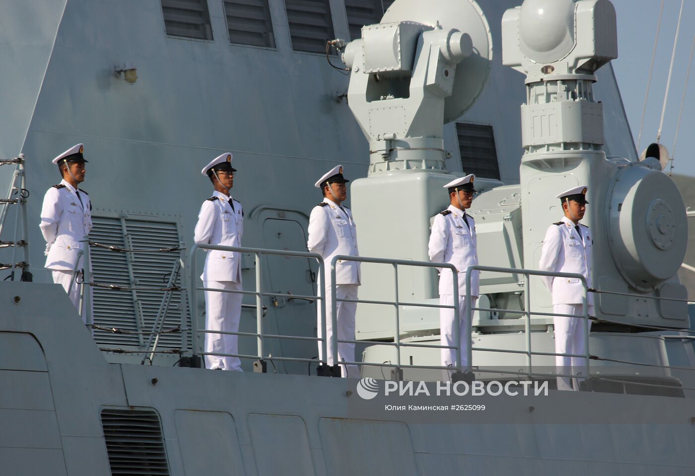 Российско-китайские учения "Морское взаимодействие - 2015" открылись в Новороссийске
