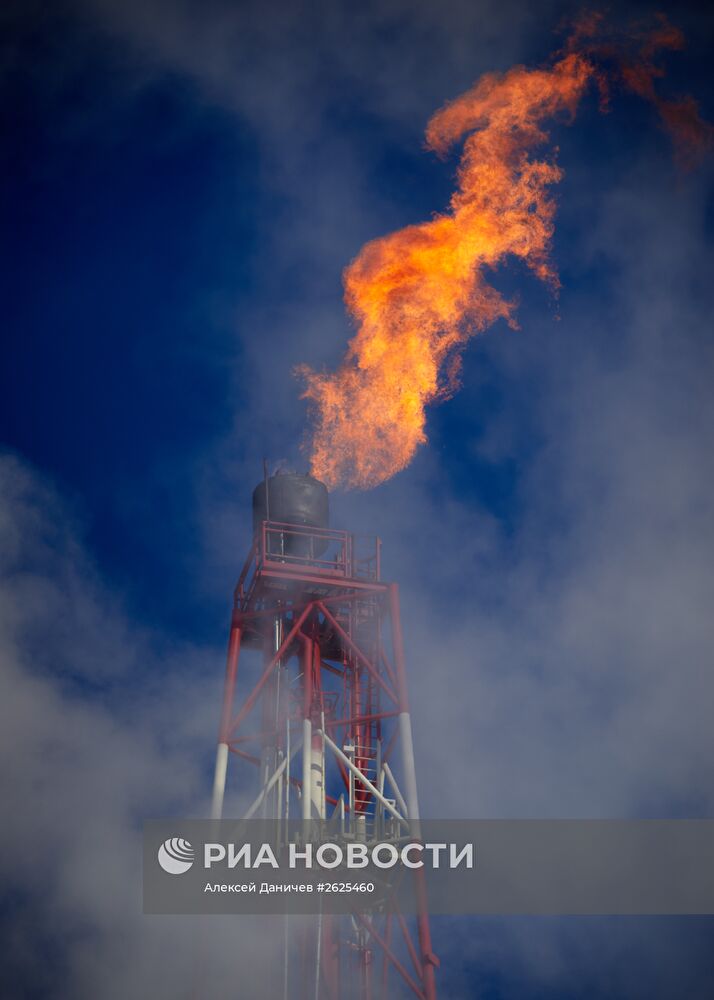 Нефтяная платформа "Приразломная"