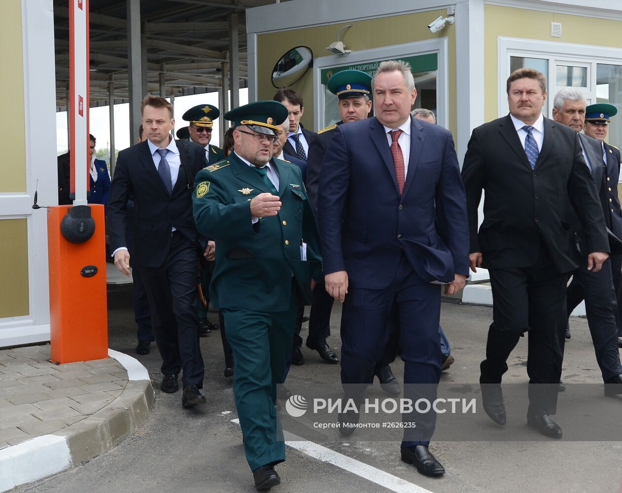 Рабочая поездка вице-премьера РФ Д.Рогозина в Белгородскую область