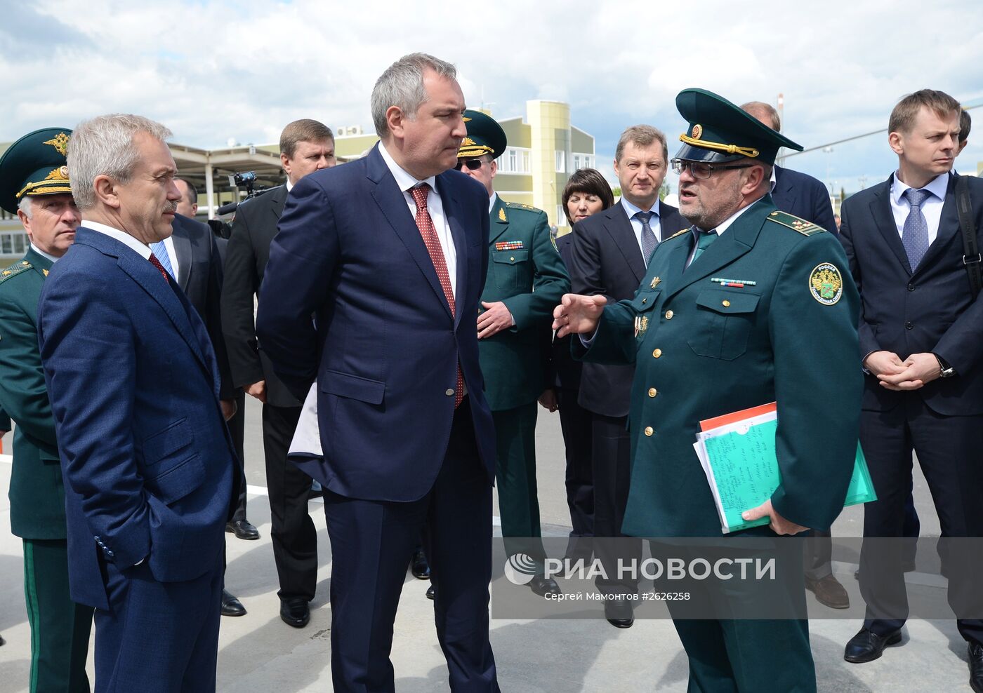 Рабочая поездка вице-премьера РФ Д.Рогозина в Белгородскую область