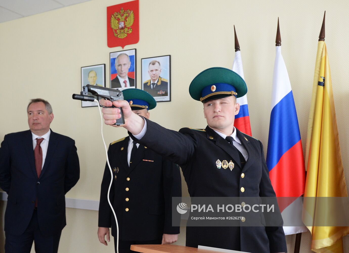 Рабочая поездка вице-премьера РФ Д.Рогозина в Белгородскую область