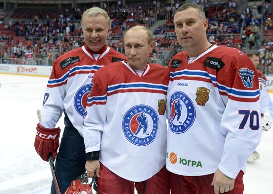 Президент РФ В.Путин принял участие в гала-матче турнира Ночной хоккейной лиги