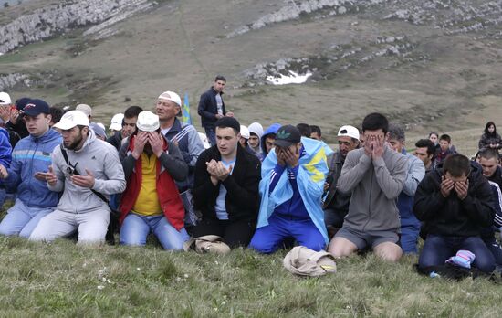 Мероприятия, посвященные 71-й годовщине депортации крымских татар