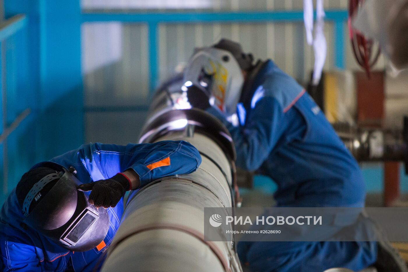 Монтаж оборудования на космодроме "Восточный" в Амурской области