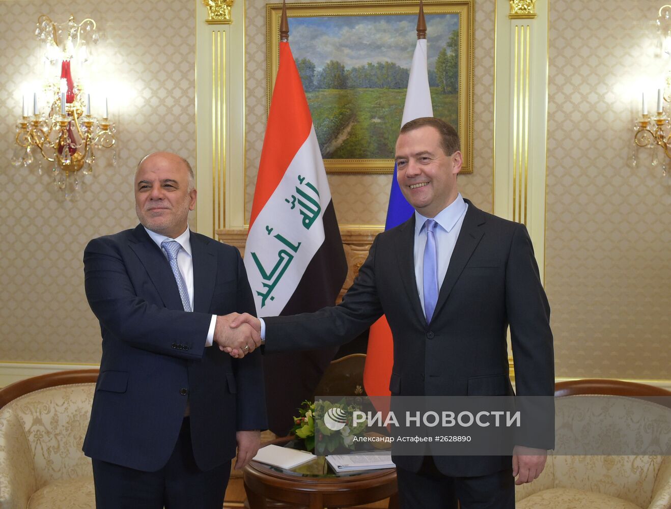 Встреча председателя правительства РФ Дмитрия Медведева с премьер-министром Ирака Хайдаром аль-Абади