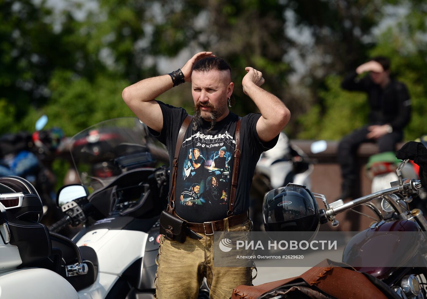 Мотопробег байкеров по случаю гибели своего товарища в ДТП в Москве