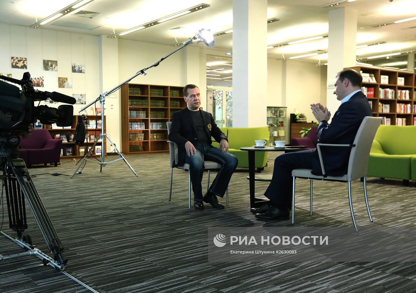 Премьер-министр РФ Д.Медведев дал интервью ведущему программы "Вести в субботу" С.Брилеву