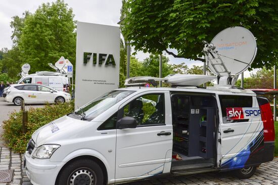 В Цюрихе арестованы чиновники ФИФА