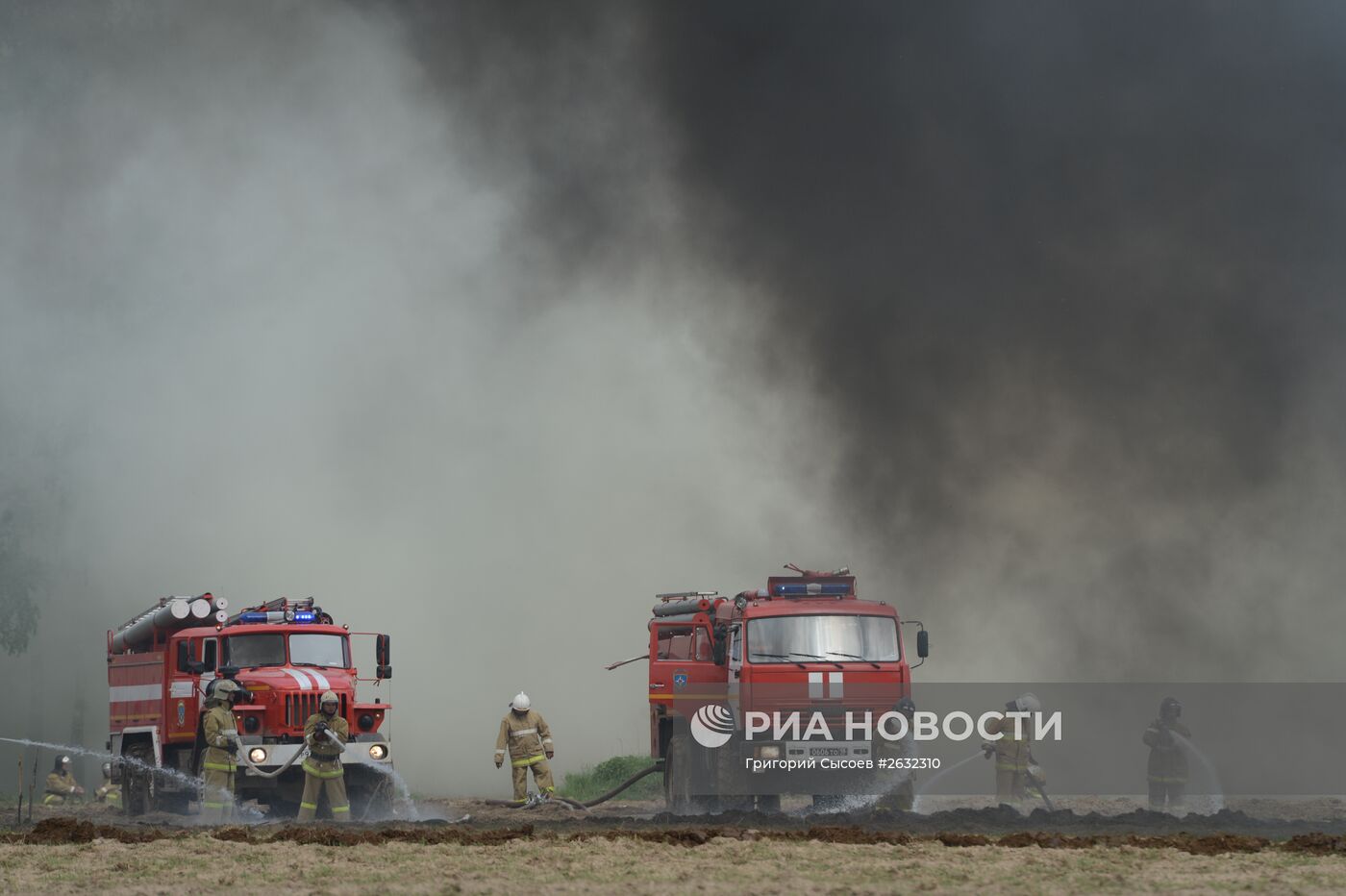 Губернатор Московской области А.Воробьев посетил учения по ликвидации лесных и торфяных пожаров