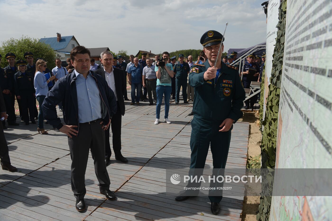 Губернатор Московской области А.Воробьев посетил учения по ликвидации лесных и торфяных пожаров