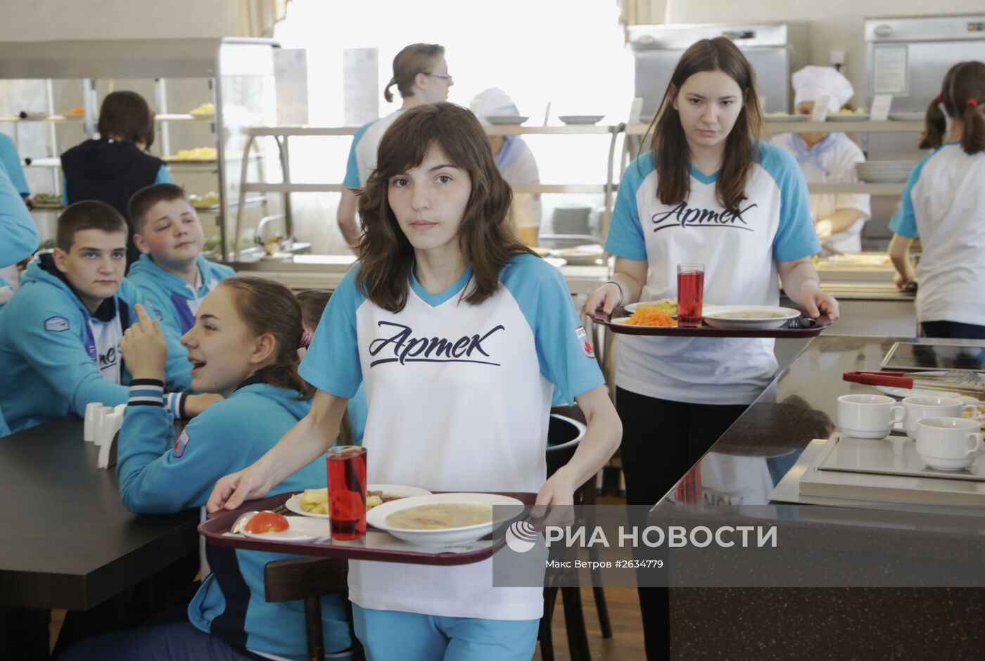 Новая форма для детей, отдыхающих в "Артеке"