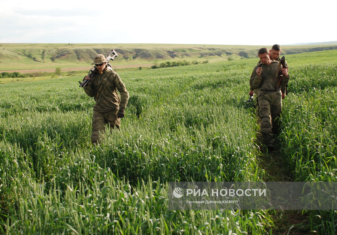 Батальонная разведка ополчения ДНР в районе поселка Широкино