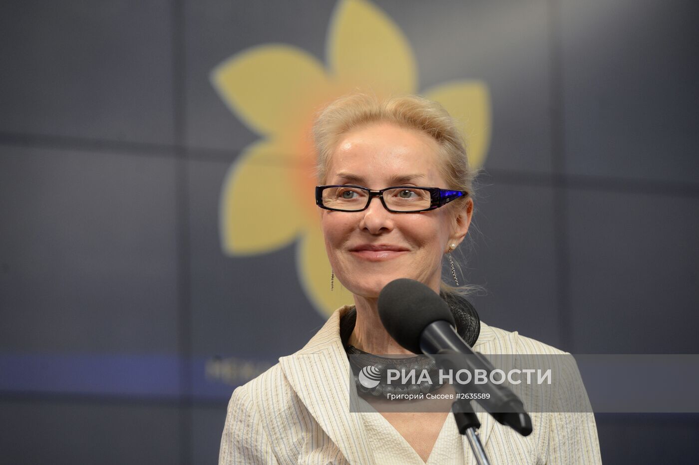 Церемония награждения победителя и призеров Международного конкурса фотожурналистики имени Андрея Стенина