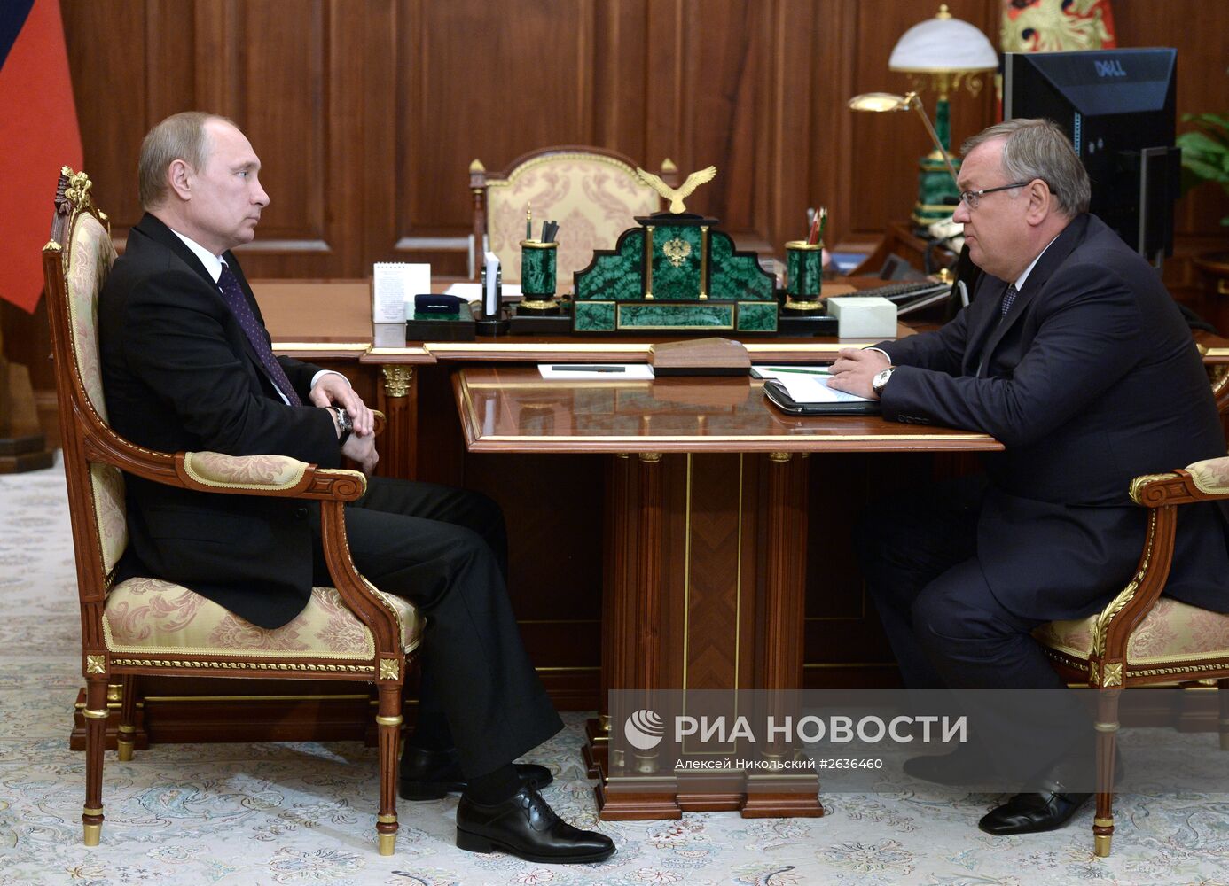 Президент РФ В.Путин встретился с президентом-председателем правления Банка ВТБ А.Костиным
