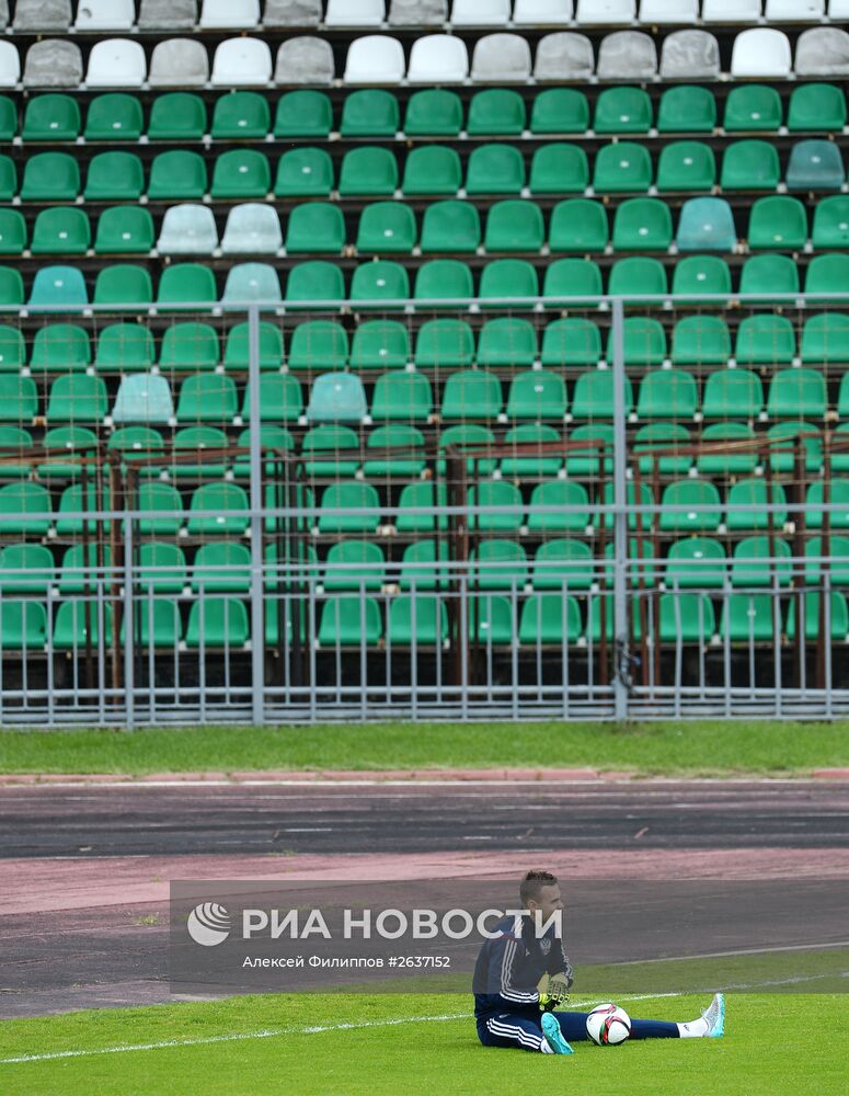 Футбол. Тренировка сборной России