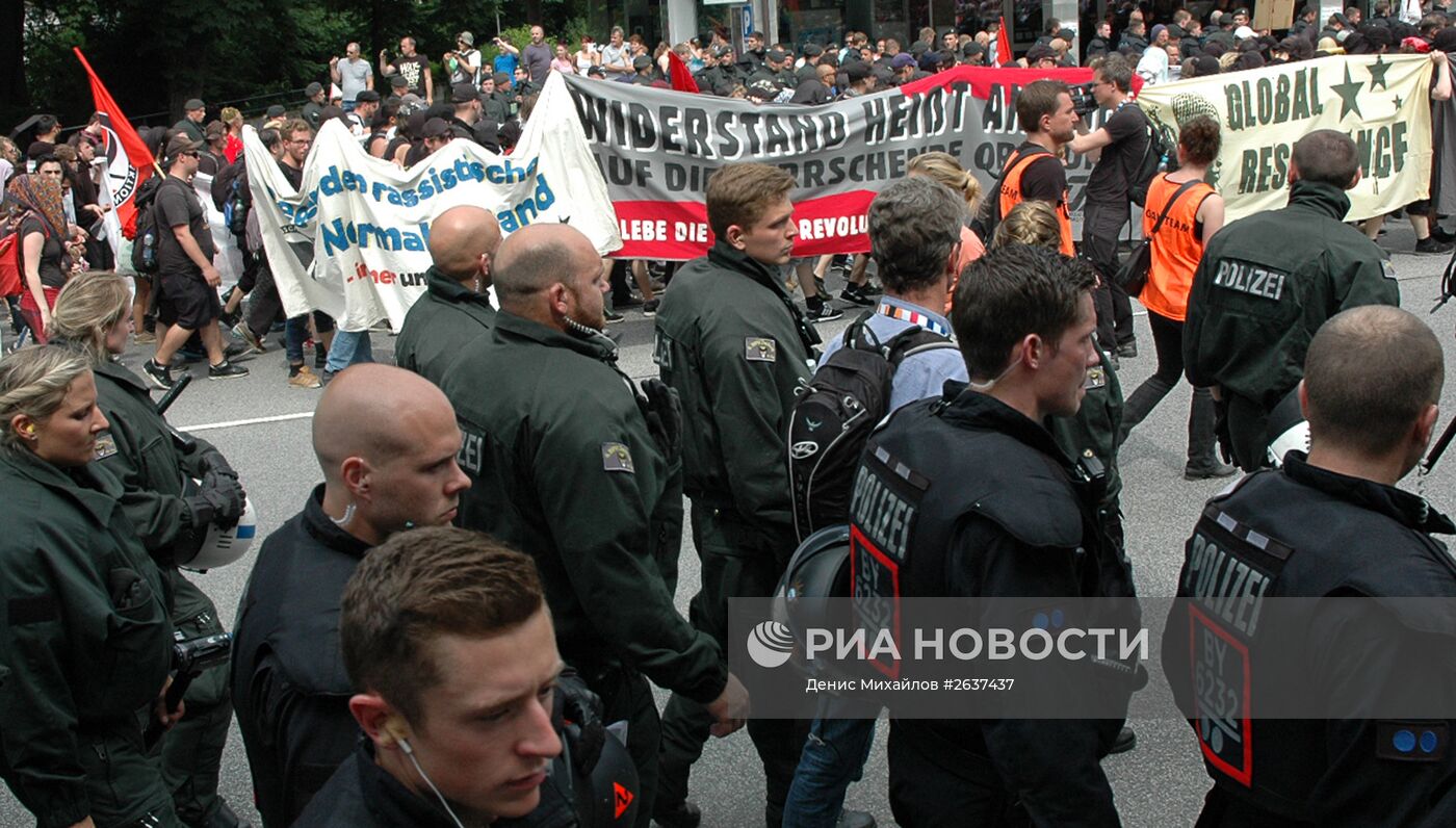 Акция протеста против саммита G-7 в Гармиш-Партенкирхене