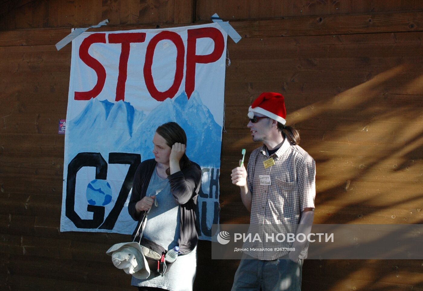 Акция протеста против саммита G-7 в Гармиш-Партенкирхене