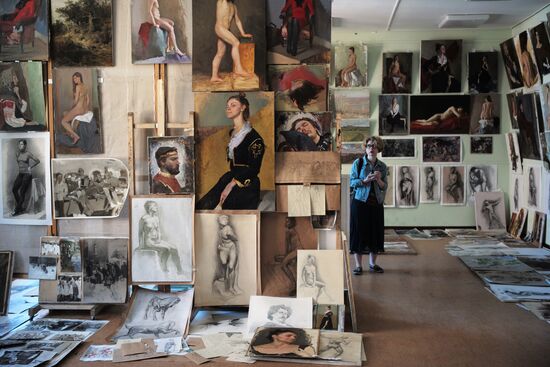 Российская академия живописи, ваяния и зодчества Ильи Глазунова