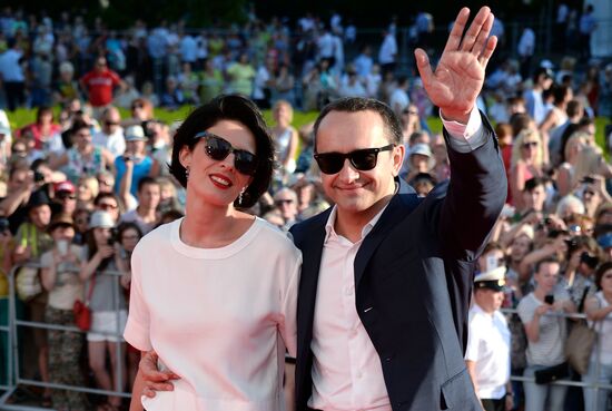 26-й Открытый Российский кинофестиваль "Кинотавр". Открытие